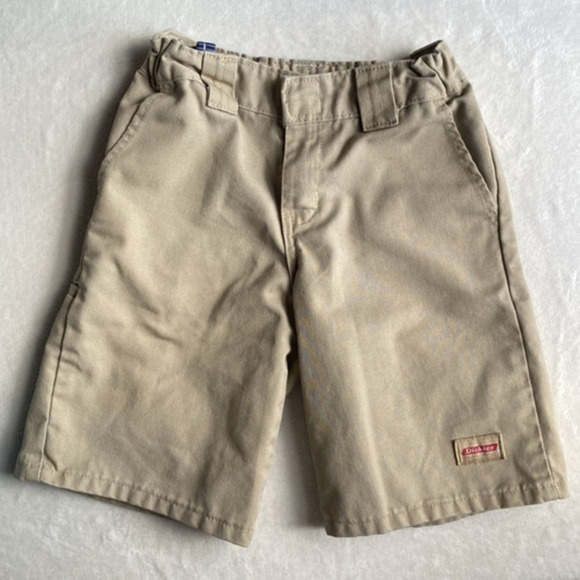 NWOT Boys Dickies Khaki Shorts‎ Size 6RG 20 1/2 Waist - Picture 1 of 8